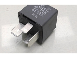 Блок предохранителей Pr06102000, 0281003053 Mitsubishi ASX