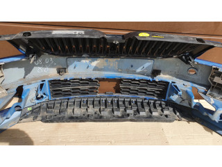 Передний бампер