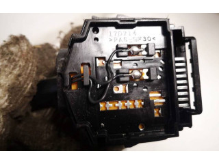 Ручка стеклоочистителей 17d714 Mitsubishi Outlander