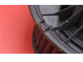 Вентилятор печки       BMW X3 E83