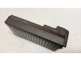 Блок предохранителей 9162316   Volvo V70    