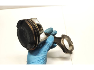 Píst A17700Q06, A17700 Mercedes-Benz C AMG W205