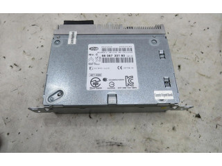 Радио/ проигрыватель CD/DVD / навигация