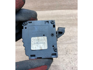 Řídící jednotka 7700826606, 61570012   Renault 19 1988