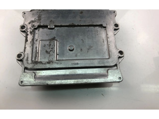 Блок управления двигателем Блок управления 32313937   Volvo XC90