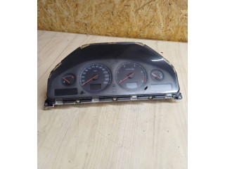 Панель приборов 8602474, 8637996   Volvo V70       