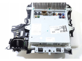 Дисплей 1045006-03-B Tesla Model S