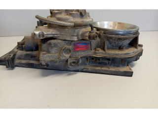 Топливная рампа 054133353A, 0438121085   Audi 80 90 S2 B4  