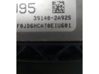 Блок управления двигателя 0281033002, 2A925   KIA Ceed