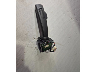 Ручка стеклоочистителей 31264169   Volvo V70