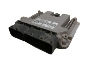 Блок управления двигателя 96820490, 0281013600   Chevrolet Nubira