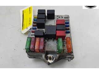 Блок предохранителей  51742419   Alfa Romeo GT    