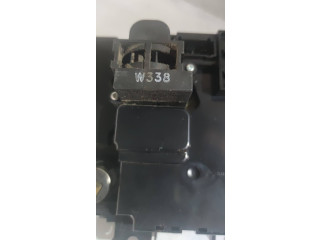Блок управления климат-контролем M338, W338 Volvo V70