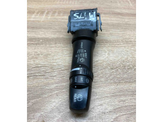 Ручка стеклоочистителей Mitsubishi L200 2006 - 2014 года E532016