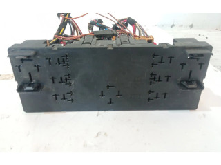 Блок предохранителей 1K0937049N, 1K0937049N Volkswagen Golf Plus