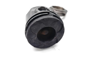 Поршень с шатуном D5244T8 D5244T8 Volvo C70