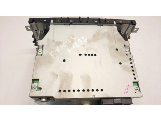 Радио/ проигрыватель CD/DVD / навигация