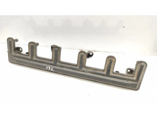 Топливная рампа 1440318   BMW Z4 E85 E86 3.0  для двигателя 306S3 M54B30