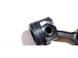 Píst 2465sb, s2n Ford Mondeo Mk III pro naftový motor 2.0