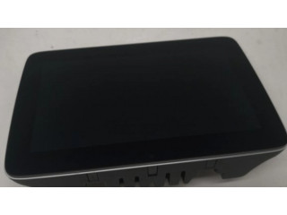 Радио/ проигрыватель CD/DVD / навигация