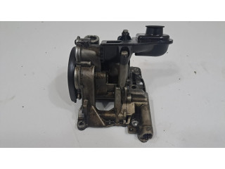 Масляный насос N57 D30 A 7823009 BMW X5 F15 3.0