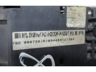 Блок предохранителей  YQE000730   Rover 25    