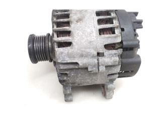 Генератор 03G903016G Audi Q5 SQ5