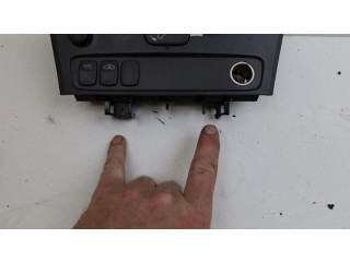 Блок управления климат-контролем 8682930, 8682930   Volvo V70