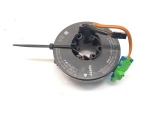 Подушка безопасности водителя 24459849 Opel Meriva A