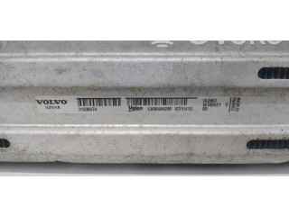 Интеркулер  31338474   Volvo S80 