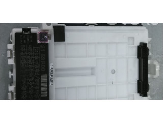 Pojistková skříňka Řídící jednotka BSM 2153R00 Suzuki Swift III 2021