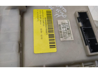 Pojistková skříňka 827300F051C Toyota Verso 2011