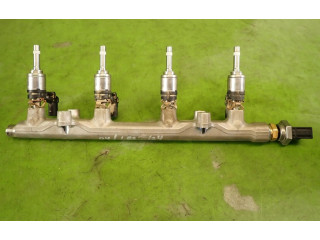 Топливная рампа Skoda Octavia Mk4