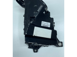 Блок предохранителей  31398000   Volvo XC90    