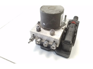 Рулевая рейка Блок ABS 110354100A, 104474500B Tesla Model 3 2017 - года