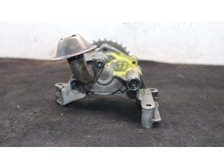 Масляный насос   038115105D  Volkswagen PASSAT 