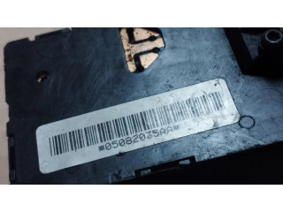 Ручка стеклоочистителей 05082035AA Chrysler Pacifica