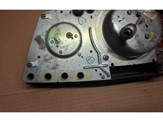 Панель приборов 87001050   Mercedes-Benz W123       