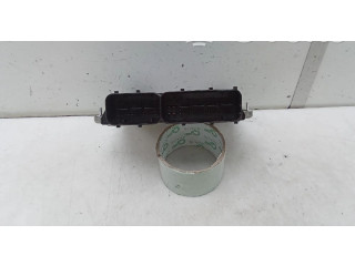 Блок управления двигателя 05C907445C   Skoda Fabia Mk4 (6VA)