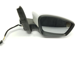 Зеркало электрическое        Skoda Fabia Mk3 (NJ)  2015 - 2021 года   