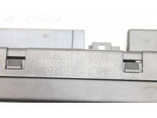 Блок предохранителей  7560626   BMW Z4 E85 E86    