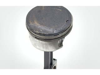 Поршень Jaguar XJ X308