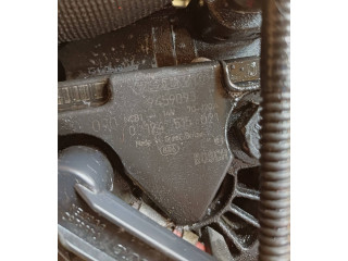 Генератор 9459093, 0124515021   Volvo S70  V70  V70 XC      