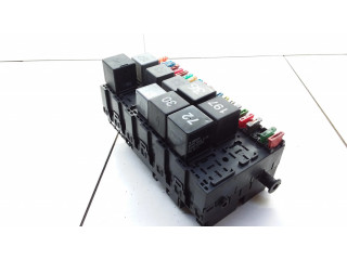 Блок предохранителей 7M0937025D Ford Galaxy