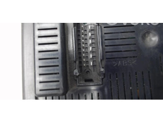 Pojistková skříňka Renault Modus 2005