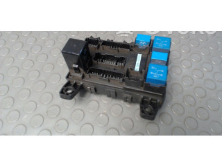 Блок предохранителей  911981C010   Hyundai Getz    