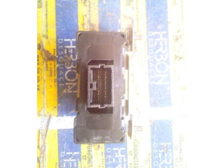 Блок управления MR305675   Mitsubishi Montero