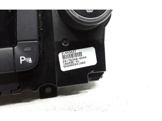 Блок управления климат-контролем 31443427   Volvo V60