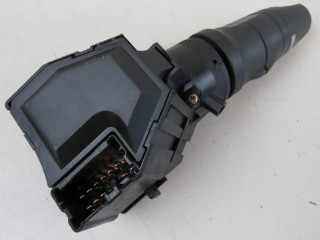 Ручка стеклоочистителей 25260AV770 Nissan Almera N17