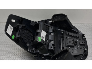 Радио/ проигрыватель CD/DVD / навигация